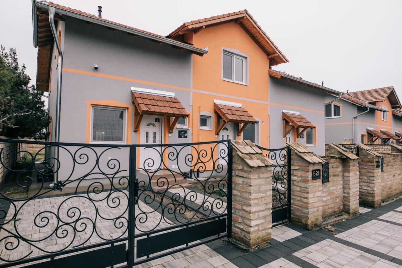 Tulip Guest House Ii. Палич Екстер'єр фото